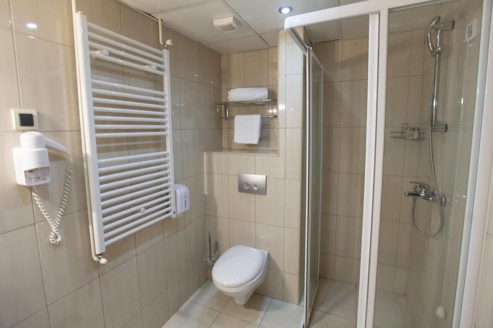 Hotel Srbija วรชาซ ภายนอก รูปภาพ