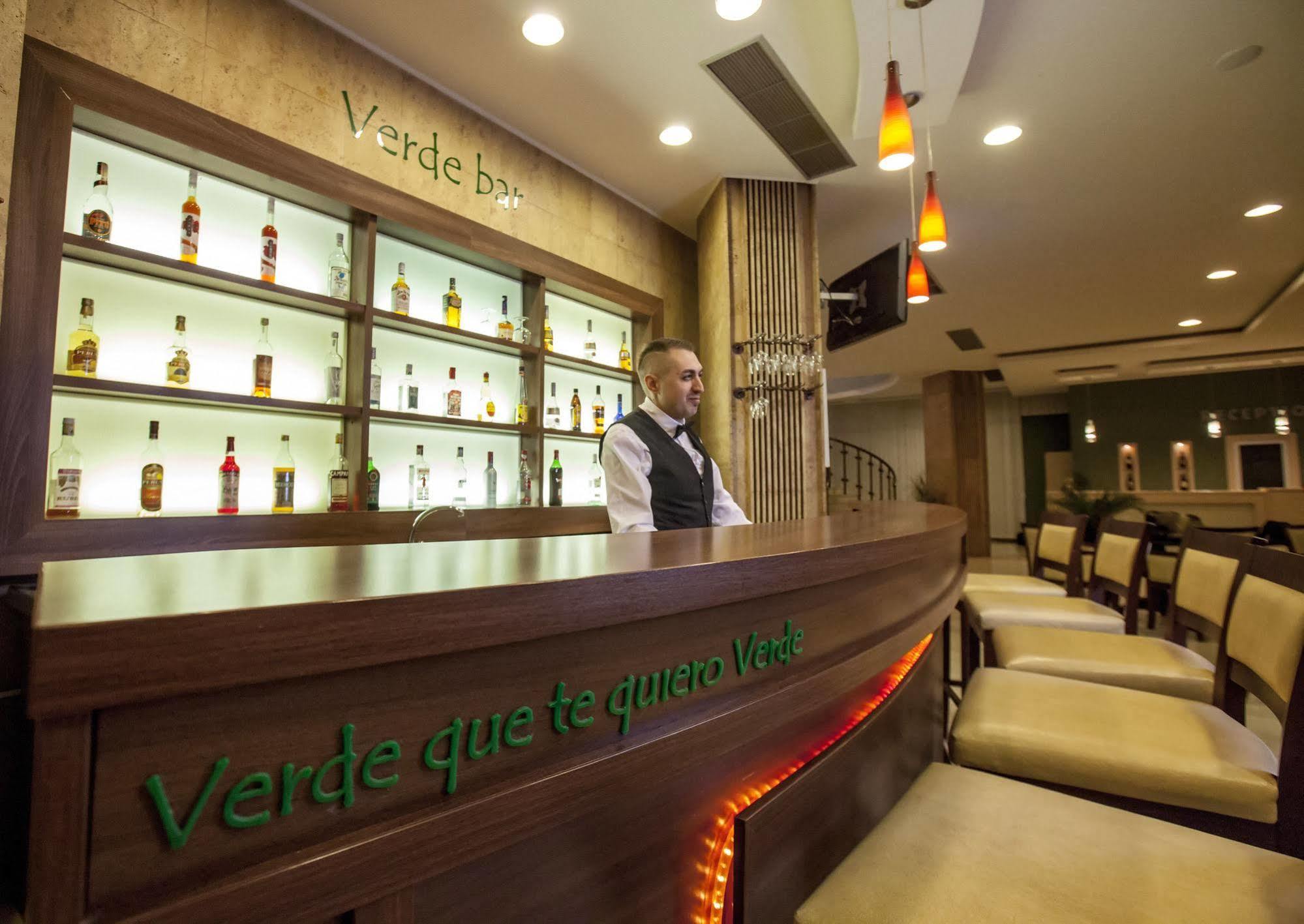 Hotel Srbija วรชาซ ภายนอก รูปภาพ